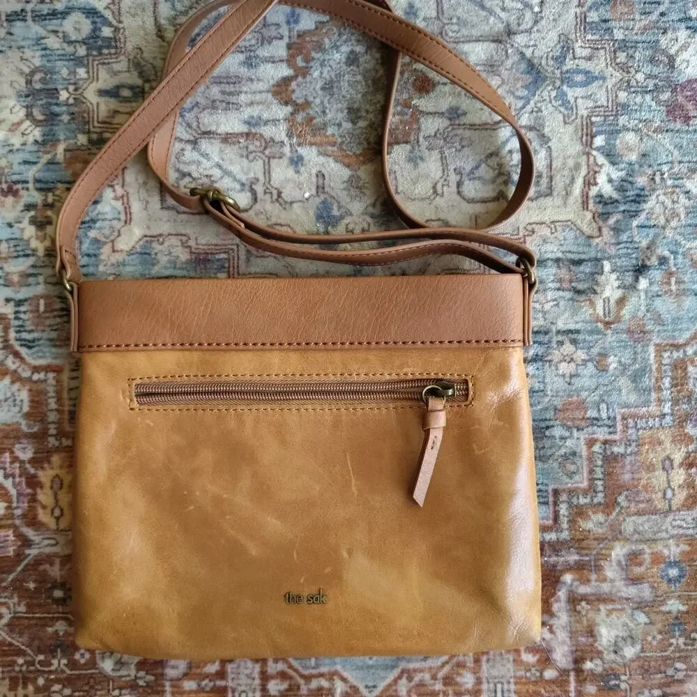 ✨ The Sak Tan Embossed Leather Crossbody Shoulder Bag ✨ - Picture 6 of 14